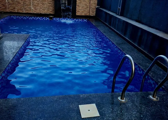 Reunion Villa Ll Swimming Pool Ll Snooker Ll Ac Ll Bbq Ll 3Bhk