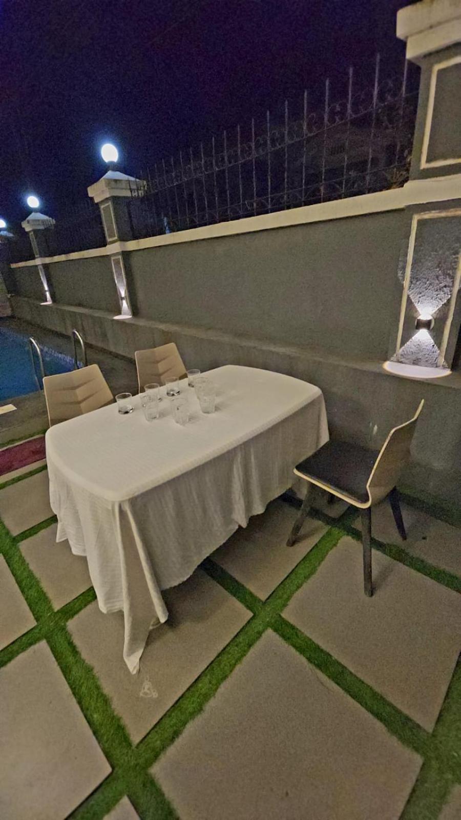 Villa Reunion Ll Swimming Pool Ll Snooker Ll Ac Ll Bbq Ll 3bhk